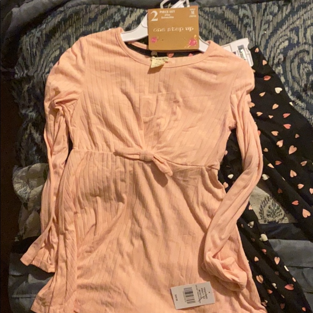 Two piece set. Pink dress with black leggings